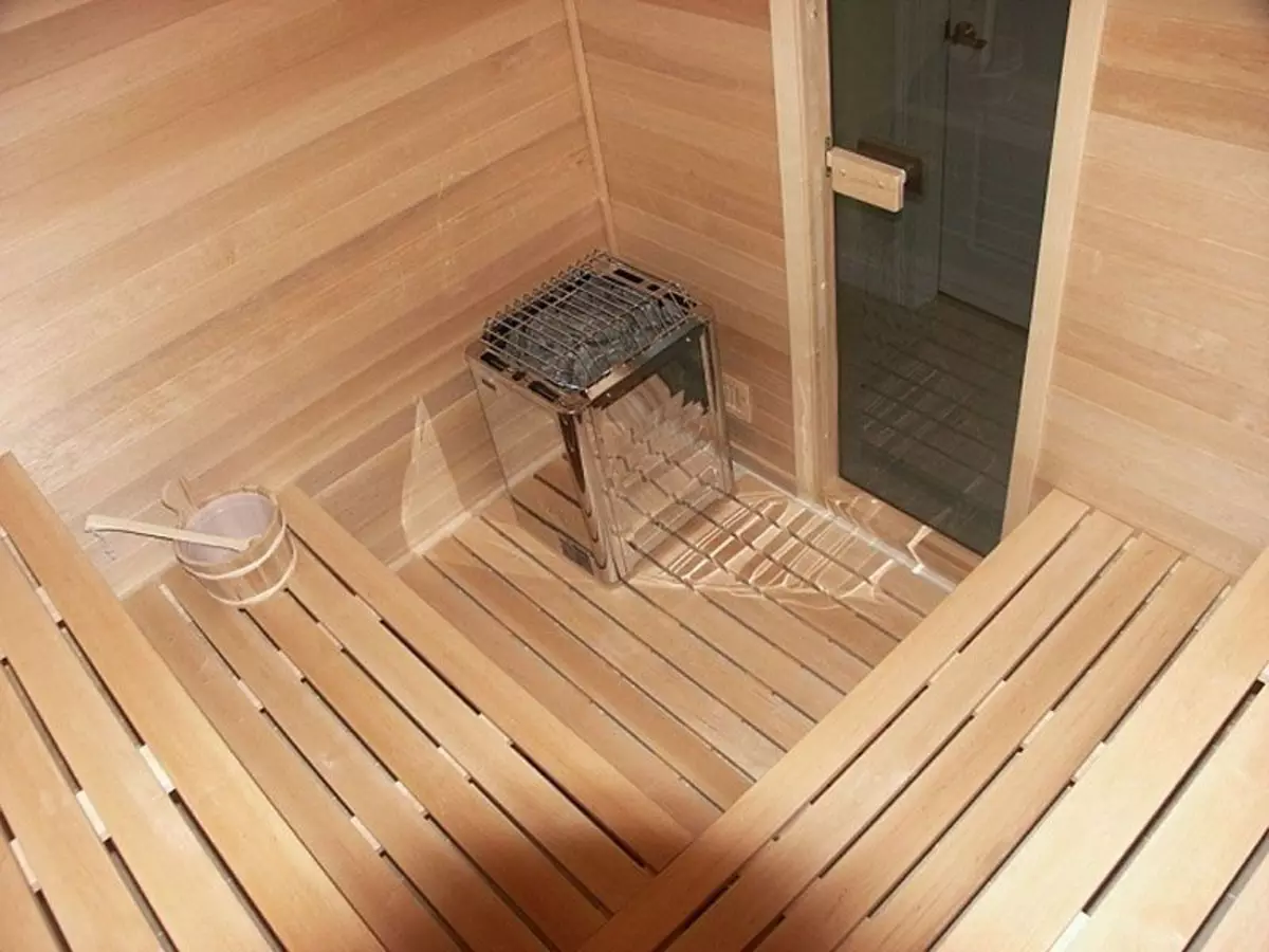په حمام کې د فرش پوښلو څرنګوالی: د فرش پوښلو باندې لارښوونې