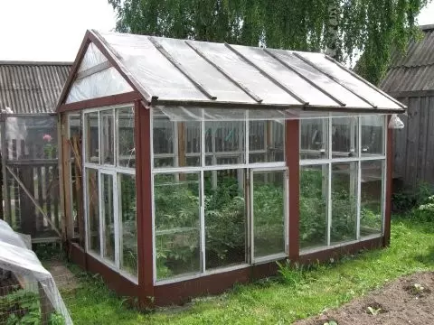 Wéi een Treibhause oder Treibhause mat Ären eegenen Hänn (16 Fotoen ze maachen)