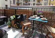 Cozy Balcony σε στυλ Προβηγκίας: Επιτυχής λύση