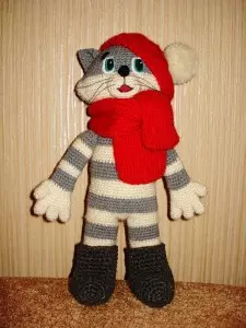 Amigurumi Cats: skemat e produktit me foto dhe video për fillestar