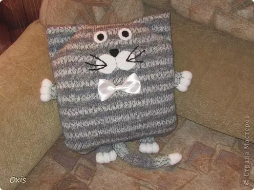 Amigurumi Cats: Yeni başlayanlar için fotoğraf ve videolar ile ürün şemaları