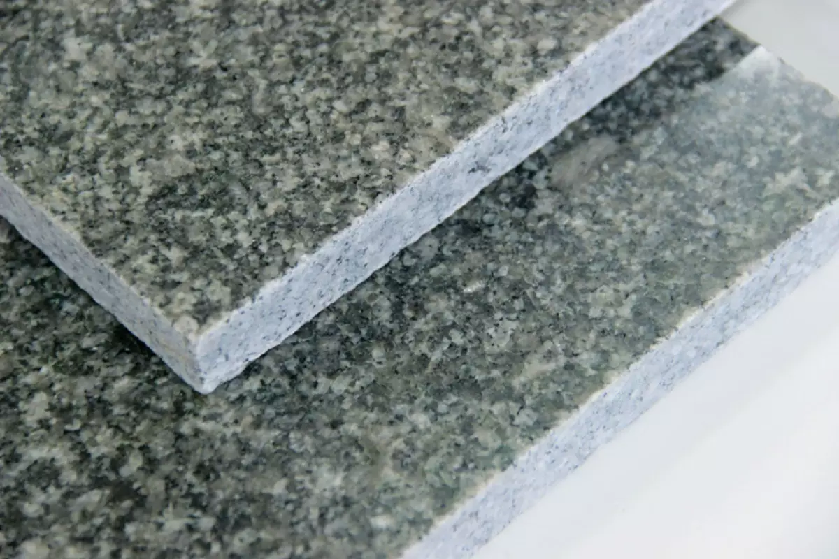 Granit Colish sareng leungeun sorangan: Téknologi kerja