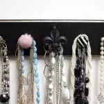 [Skapa hemma] Hur man gör ett ställ för smycken med egna händer?