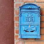Boîte aux lettres pour une maison de campagne [5 idées intéressantes]