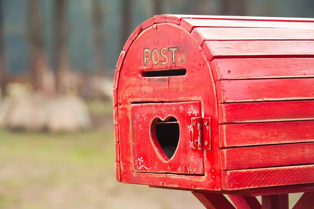 Căsuța poștală pentru o casă de țară [5 idei interesante]
