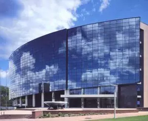 Strukturell fasade glass av bygninger