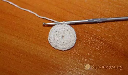 এঞ্জেল Crochet: বর্ণনা এবং ভিডিও সঙ্গে beginners জন্য পুতুল অঙ্কন