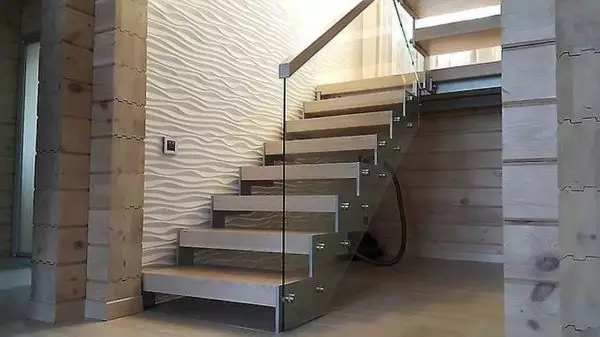 Escaleira de escaleira externa e interna para casa e casa de campo