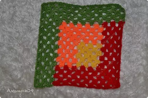 Afuganit Crochet Square hamwe na gahunda, amafoto na videwo