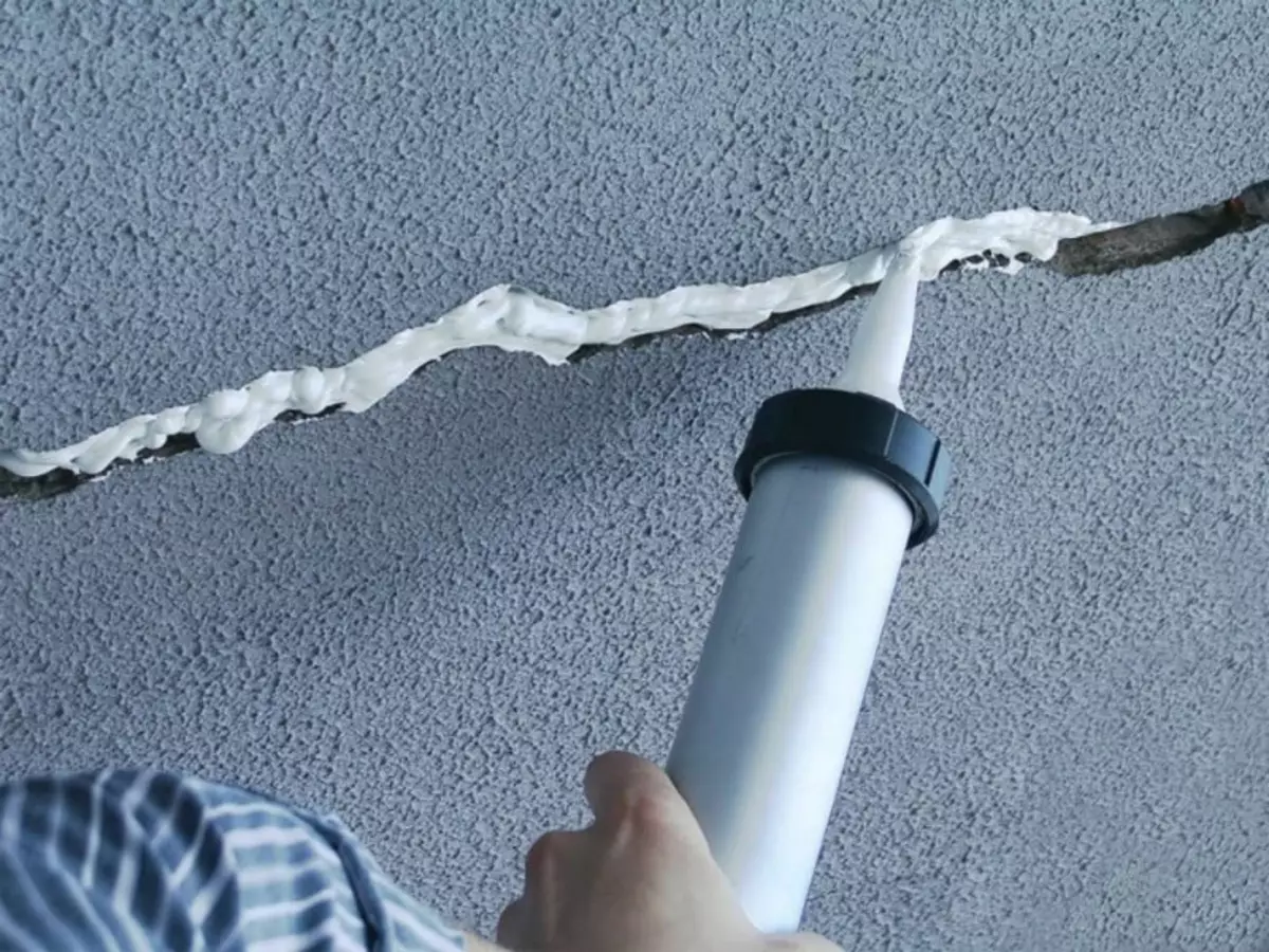 Cum de a face perete de perete și tavan? Mici trucuri