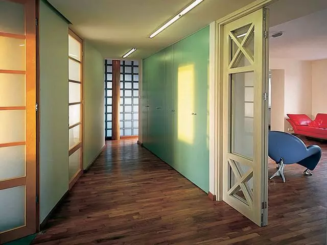 Uski dizajn hodnika, zidne ploče za hodnik