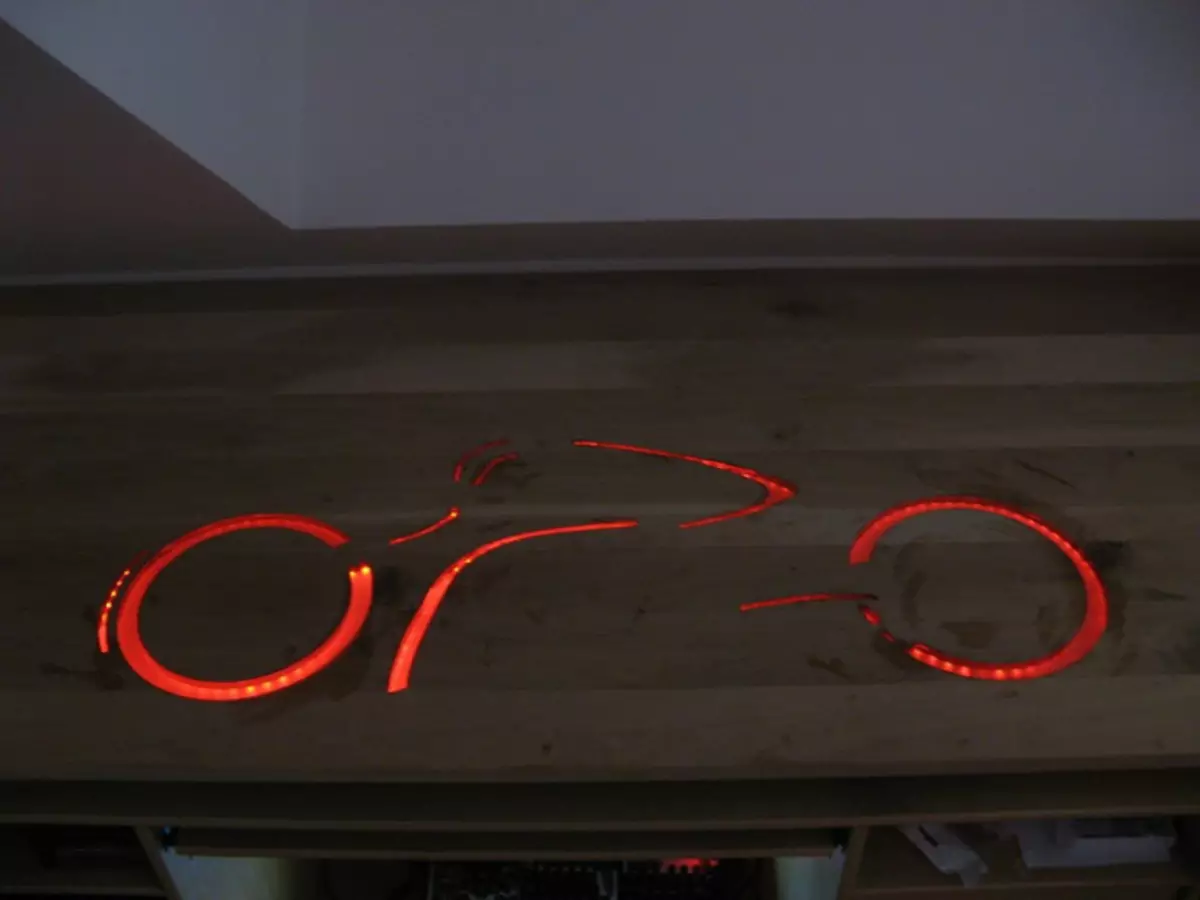 Countertop- ը LED լուսավորությամբ ձեր սեփական ձեռքերով