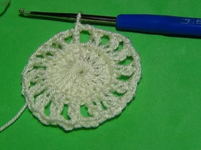 Njupuk kanggo bocah wadon karo crochet karo skema lan gambaran kanggo musim panas