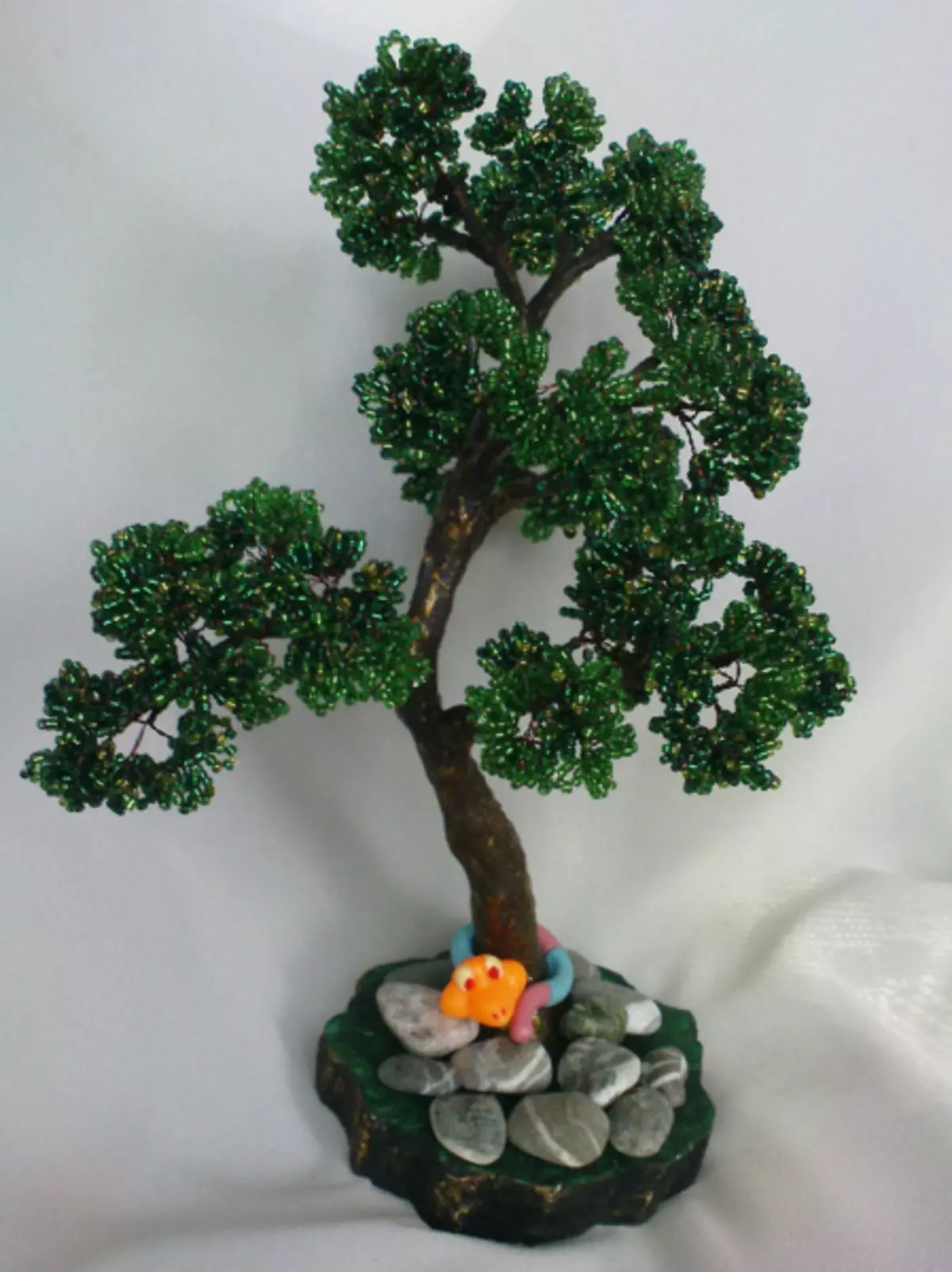 Flores y árboles de abalorios: esquemas de artesanías lo hacen usted usted mismo de Donatella Chiotti