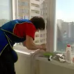 [יהיה נקי!] איך לשטוף את אדן החלון פלסטיק?