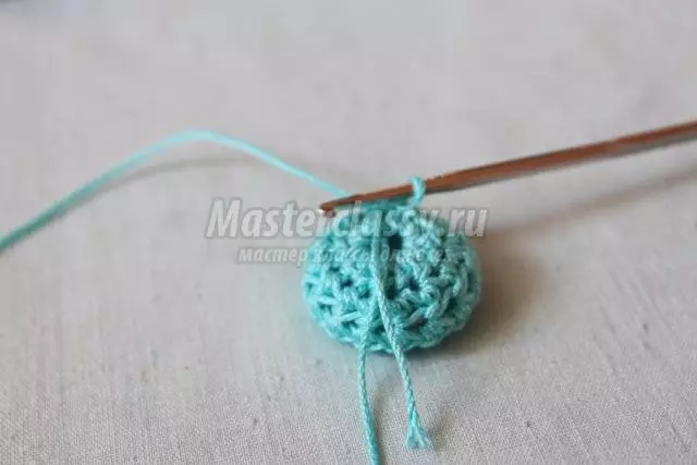 Crochet Brooch: Gahunda n'ibisobanuro hamwe na Master News na Video