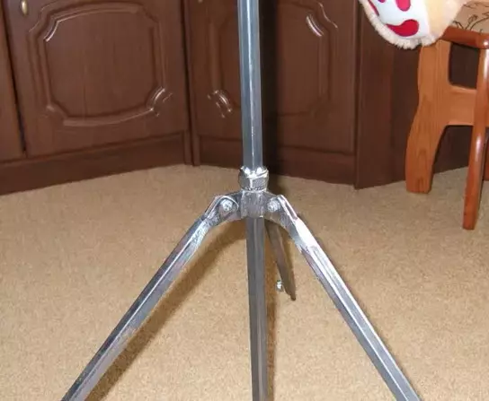 Tripod Homemade untuk kamera atau kamera dengan tangan mereka sendiri (foto, video)