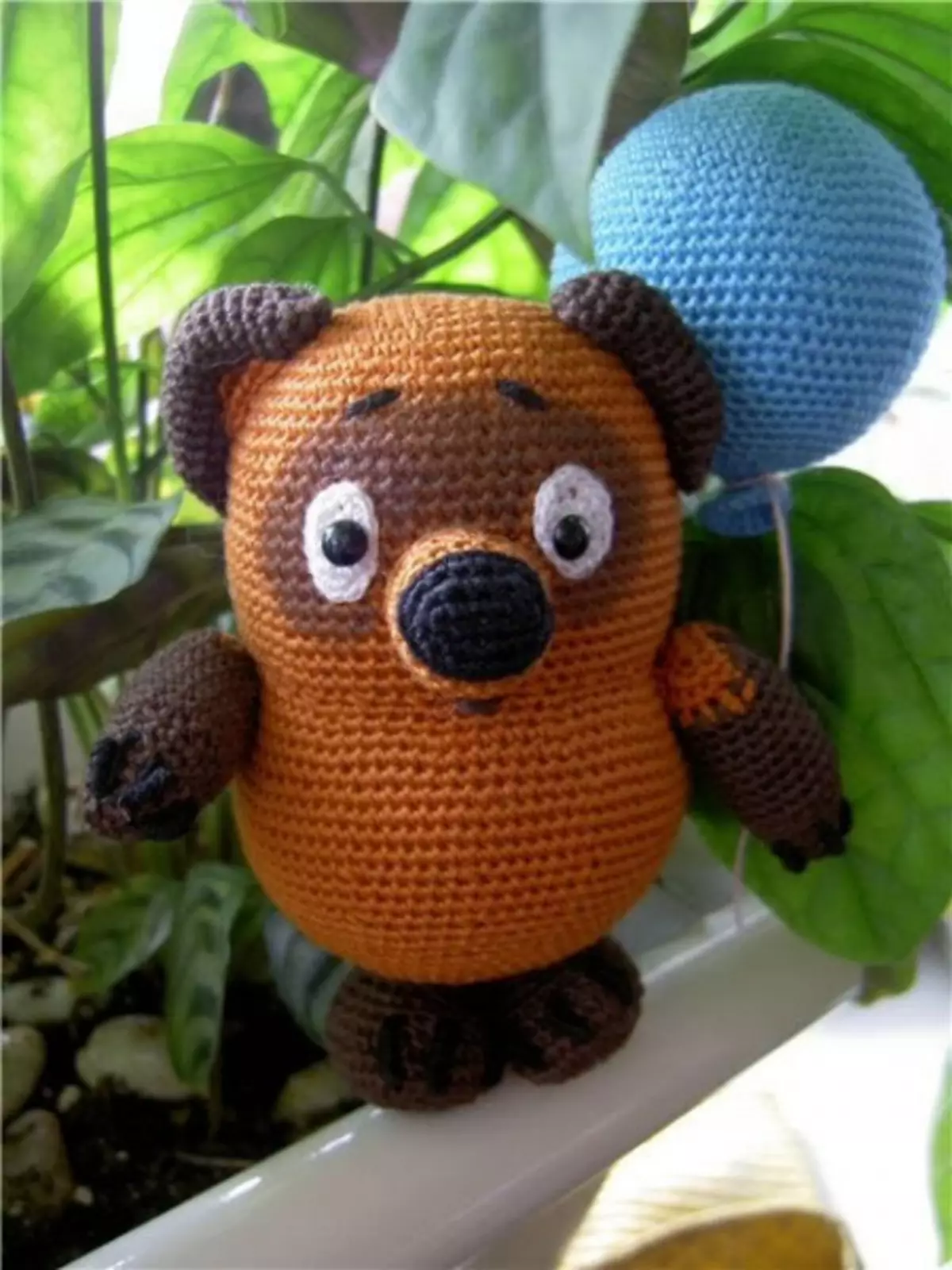 Winnie Pooh Crochet: Master Class, jossa kuvaus ja järjestelmät