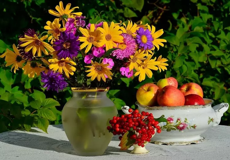 Kerajinan Musim Gugur: 10 Gagasan untuk Bouquet Musim Gugur (33 foto)