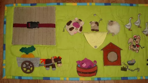 Осъществяване на развиващ се килим за дете го направи сам