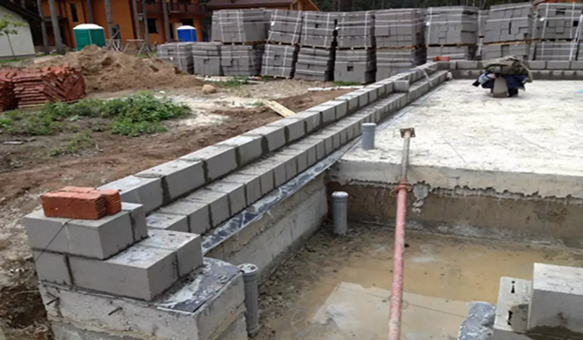 Technology masonry walls from ceramzite concrete blocks