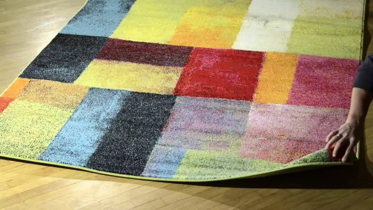 Compact Carpet 2 σε 2 μέτρα - η τέλεια λύση για οποιοδήποτε δωμάτιο