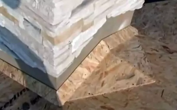 How to lay soft tile